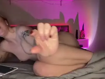 Chaturbate Sex Cam of emmaonlyx1