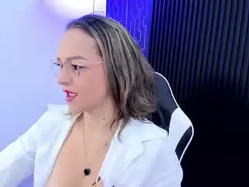 Chaturbate Watch Live Sex Cams of lia_damasco
