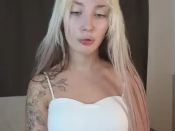 Chaturbate Free Porn Cam of yourlittlestar33