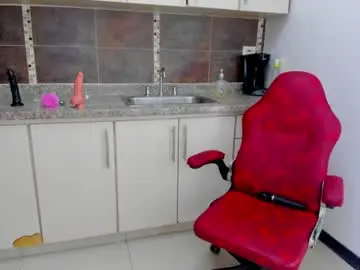 Chaturbate Watch Live Sex Cams of miia_rousee_