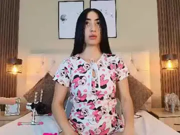 Chaturbate Live Sex Cam of noa_morena