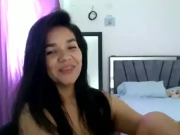 Chaturbate Live Sex Cam of tezza_smith