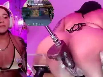 Chaturbate Live Sex Cam of ginakurt_
