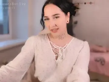 Chaturbate Live Sex Cam of kissmenastya