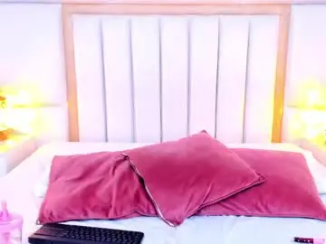 Chaturbate Adult Webcam of laylaadoll_