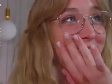 Chaturbate Sex Cam of loraineluff