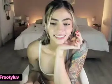 Chaturbate Watch Live Sex Cams of nataly_05