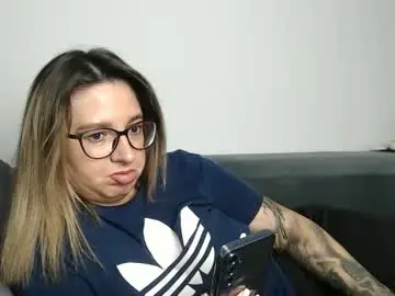 Chaturbate Adult Video Chat of larysalovexxx94