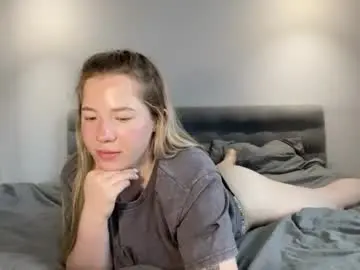 Chaturbate Sex Cam of alyrasun