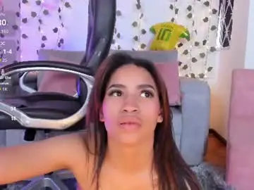 Chaturbate Watch Live Sex Cams of moonrose_1