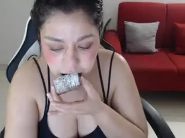 Chaturbate Best live sex cam show of holly_itzel