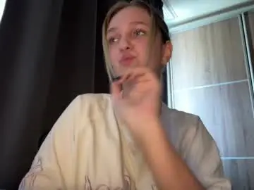 Chaturbate Free Porn Cam of kiramoon_8