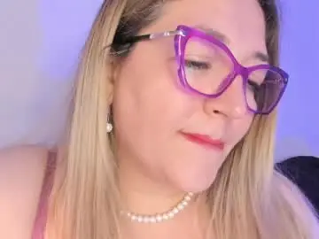 Chaturbate Live Sex of naty__mature_