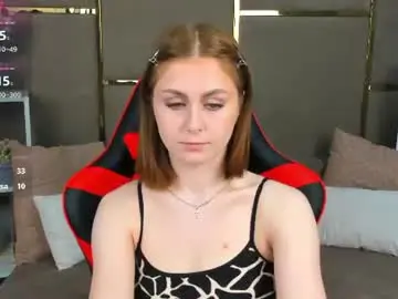 Chaturbate Live Sex Cam of bellacandys