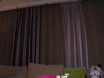 Chaturbate Live Sex of krissyhei