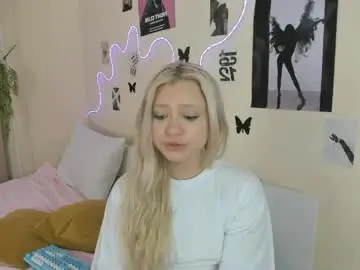 Chaturbate Live Sex Cam of satinpresence