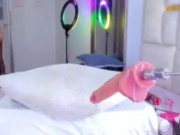 Chaturbate Watch Live Sex Cams of halie728