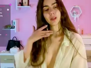 Chaturbate Live Sex Cam of bratty_bun