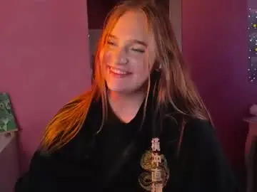 Chaturbate Live Sex Cam of caroline_kiparis
