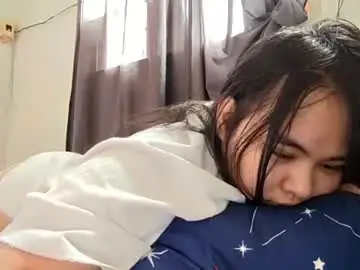 Chaturbate Live Porn of chubbylicious_aria
