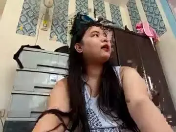 Chaturbate Watch Live Sex Cams of chubbylicious_aria