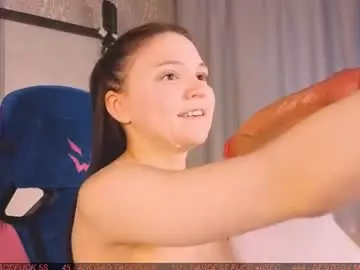 Chaturbate Live Sex Cam of loney__tunes