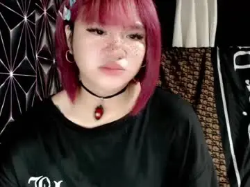 Chaturbate Live Sex Cam of queen_elicktra