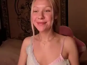 Chaturbate Best live sex cam show of pureeangel