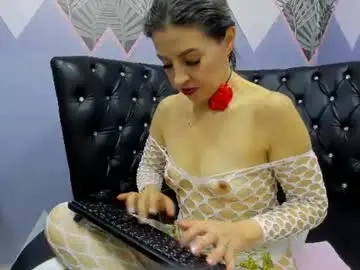 Chaturbate Watch Live Sex Cams of kendal_busgter