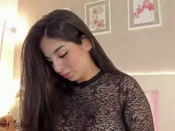 Chaturbate Live Sex Cam of roxannegomez_
