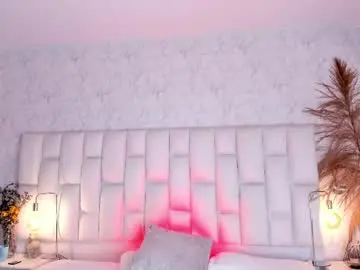 Chaturbate Best live sex cam show of miagreys_