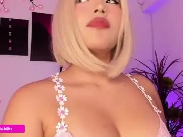 Chaturbate Live Sex Cam of bellabills