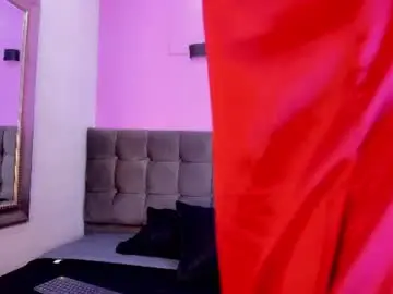 Chaturbate Watch Live Sex Cams of candypoppyy77