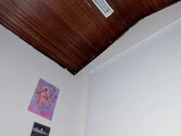 Chaturbate Watch Live Sex Cams of ale_alejandra