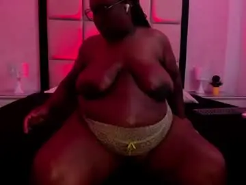 Chaturbate Adult Webcams of treisyvixen