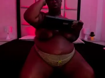 Chaturbate Adult Webcam of treisyvixen