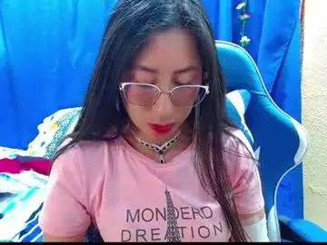 Chaturbate Adult Webcams of gia_leinn