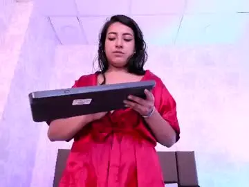 Chaturbate Sex Cam of isisgolden_