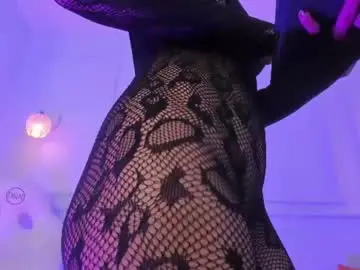 Chaturbate Best live sex cam show of leylarusso