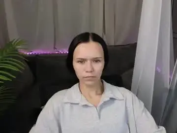 Chaturbate Sex Cam of kira_bliss_