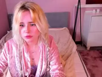 Chaturbate Sex Cam of kiki_peach