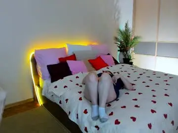 Chaturbate Adult Webcams of mooonlightsky