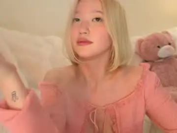 Chaturbate Live Sex Cam of _milli_sun