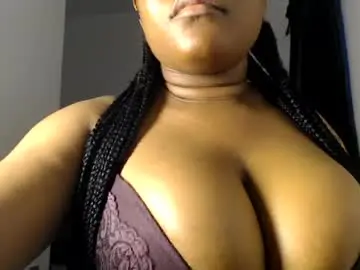 Chaturbate Sex Cam of princess_karinaa