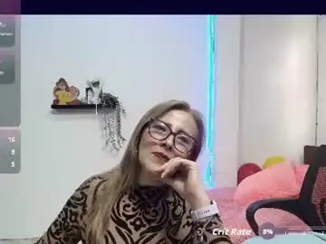 Chaturbate Live Sex Cam of vanesa_mystic2