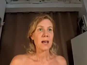 Chaturbate Sex Cam of lola_belgium