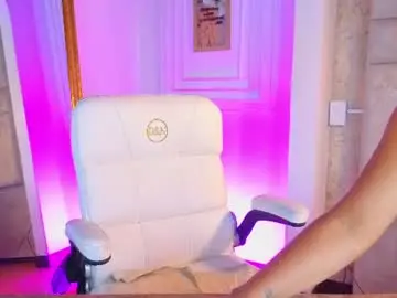 Chaturbate Best live sex cam show of alessialondon