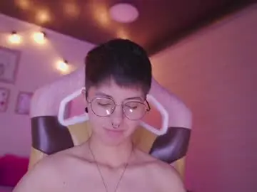 Chaturbate Best live sex cam show of tommy_blue1