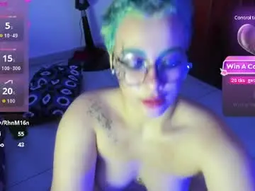 Chaturbate Live Sex Cam of cherry__420
