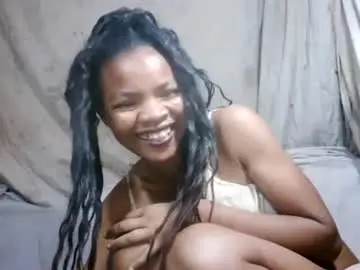 Chaturbate Nude Webcam of naylah313